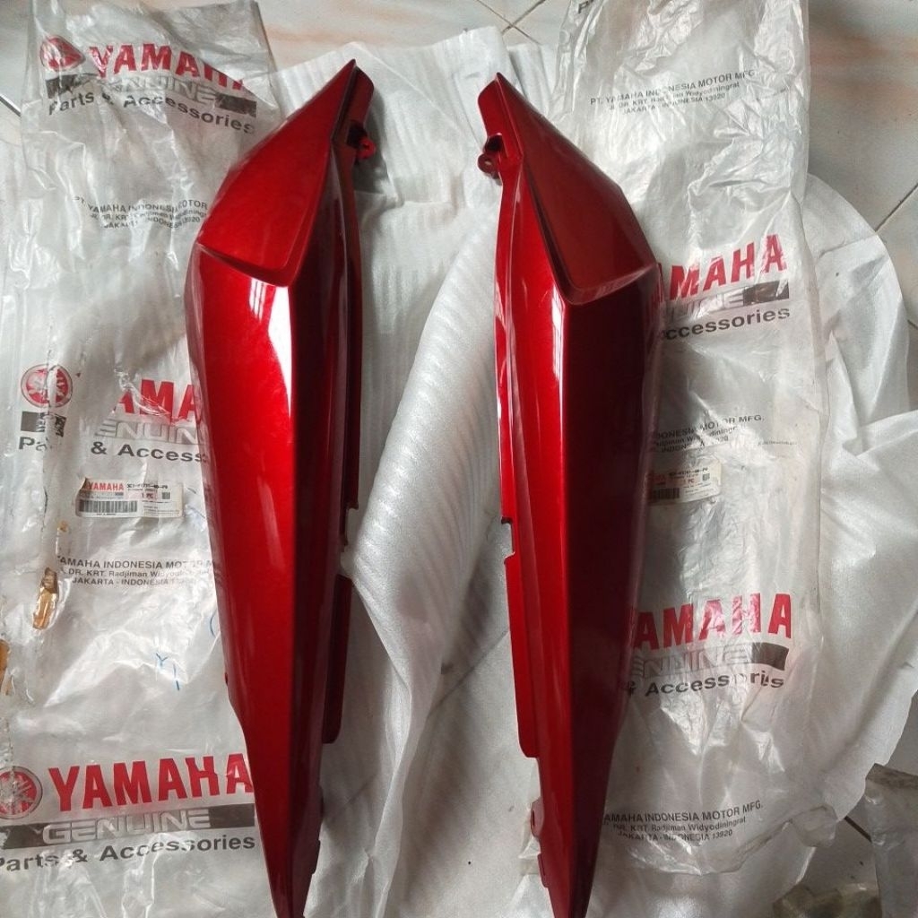 cover body Vixion old original Yamaha 100%