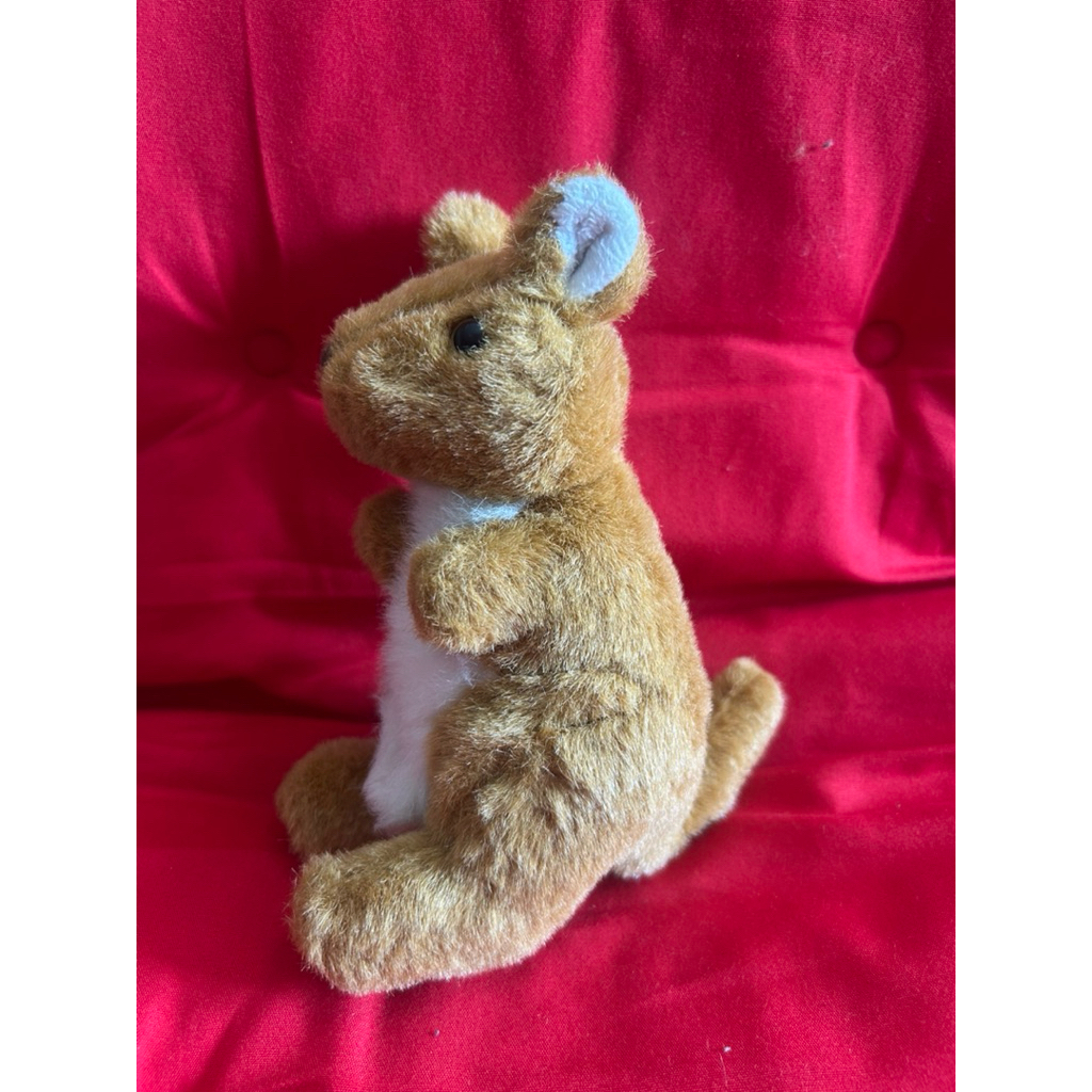Boneka Kangguru