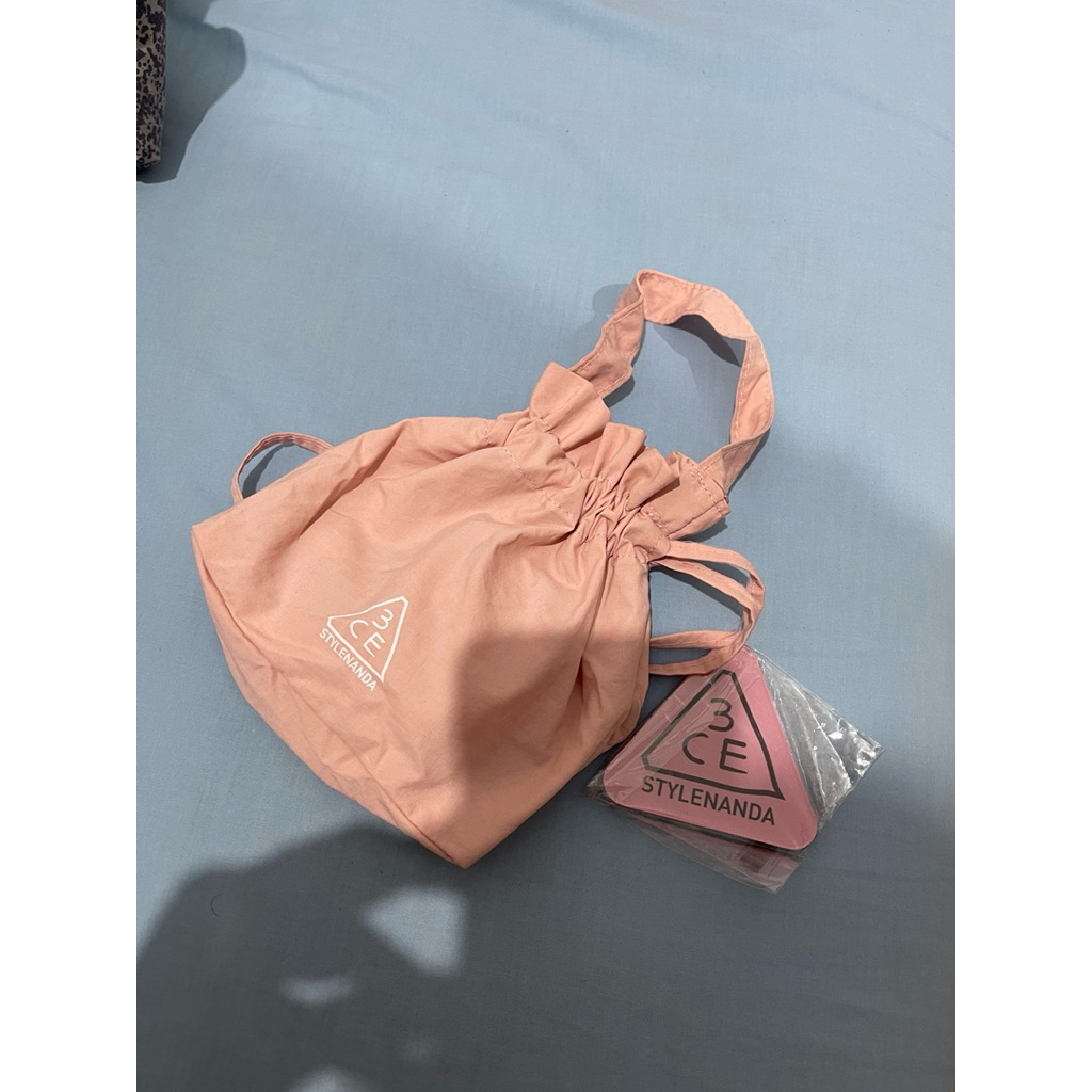 3CE POUCH & KACA EVENT MAKEUP