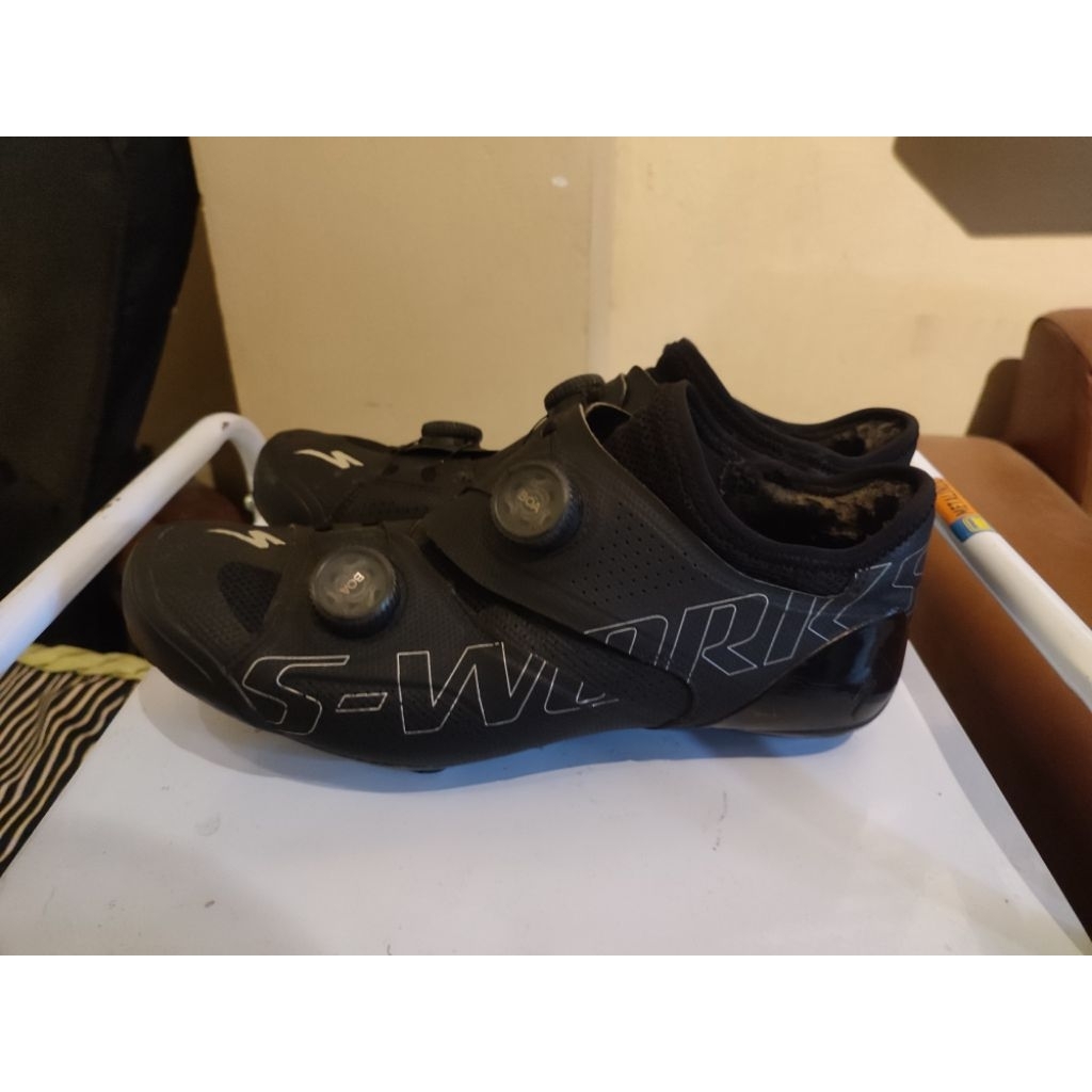 sepatu rb sworks ares