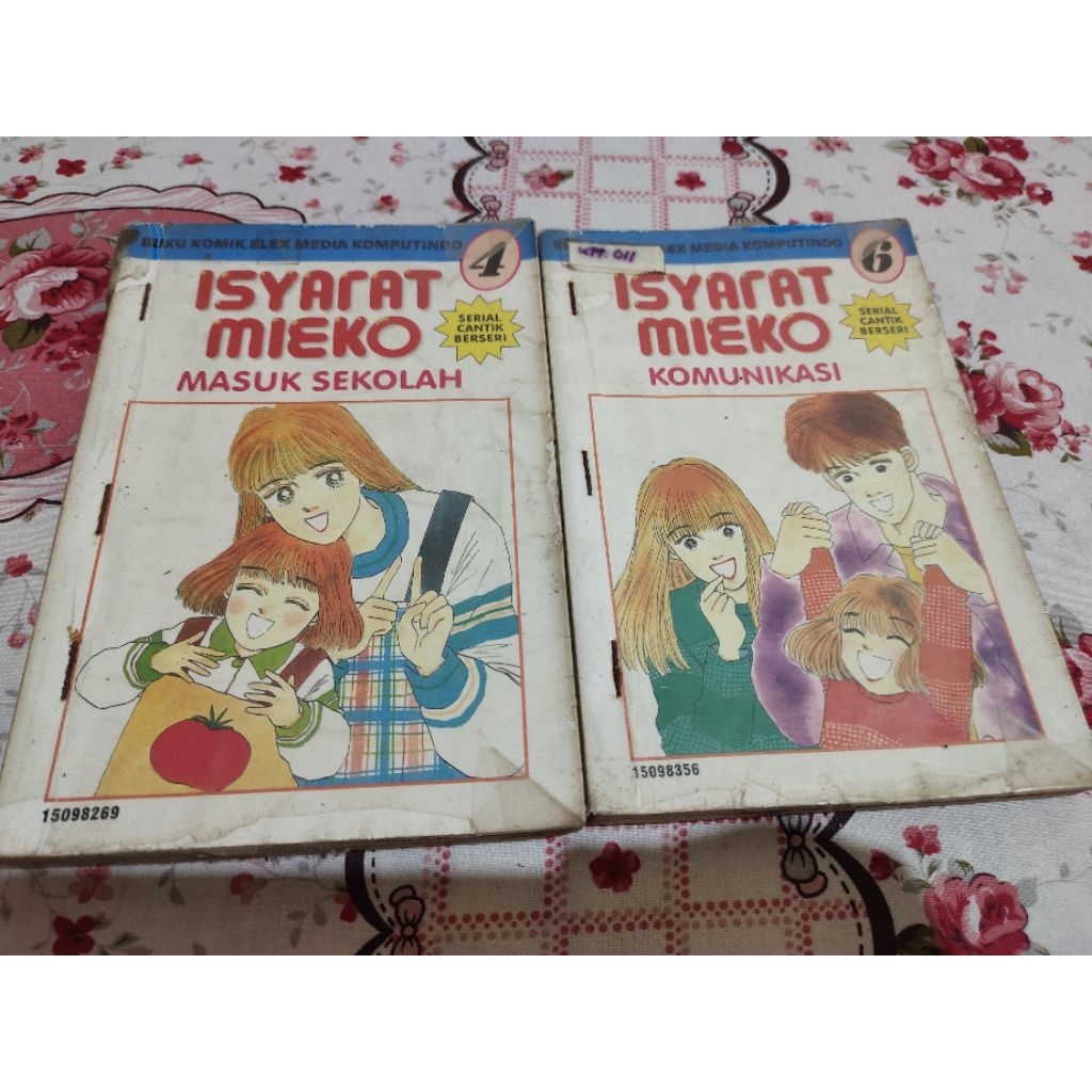 Komik Isyarat Mieko 4 dan 6 cabutan Junko Karube