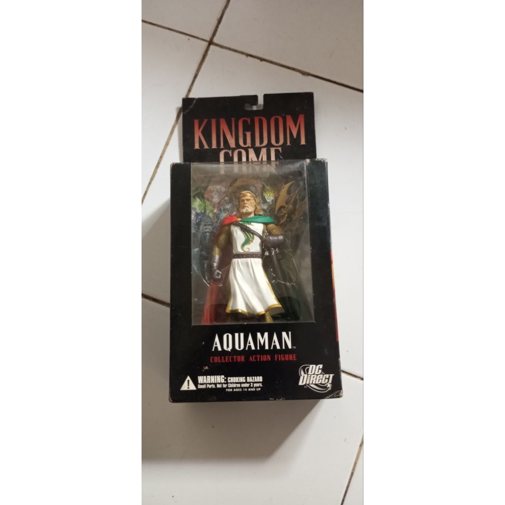 action figure AQUAMAN