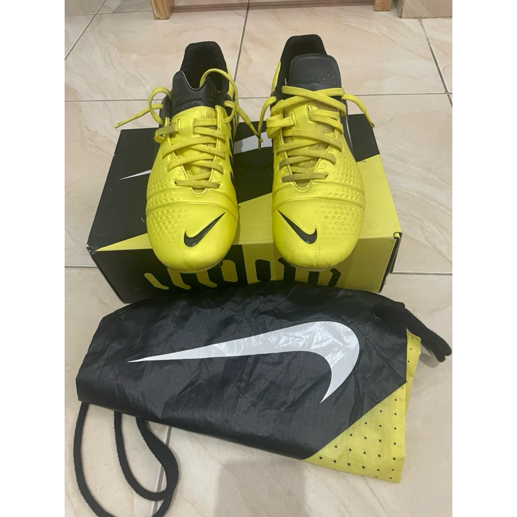 nike ctr360 maestri III Fg