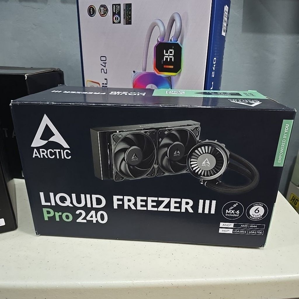 Arctic Freezer iii Pro 240 Black