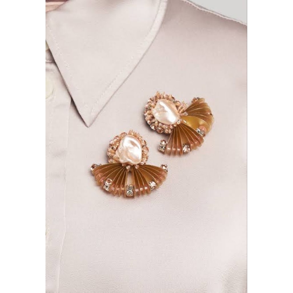 Bros Buttonscarves Ria Miranda La Sabelle Ring Holder BS