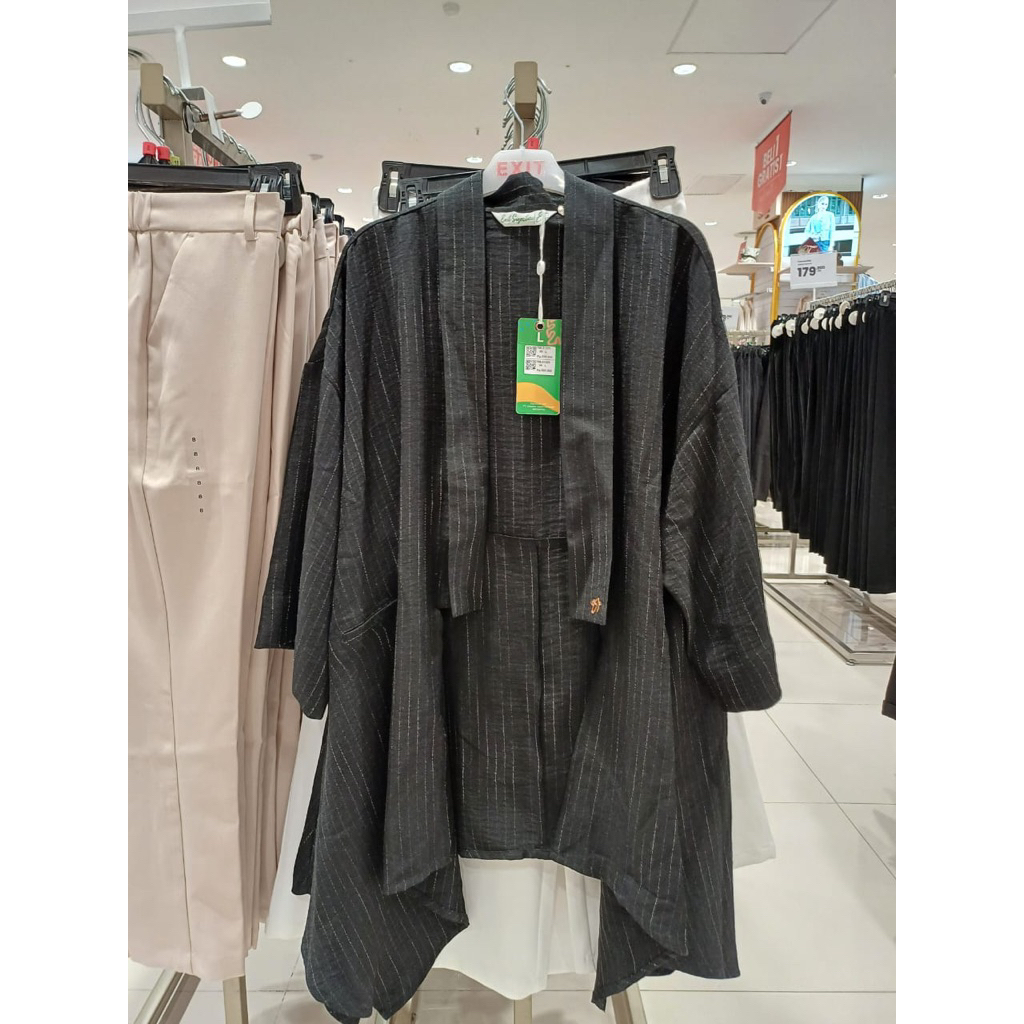 EXIT - Outer Wanita Original