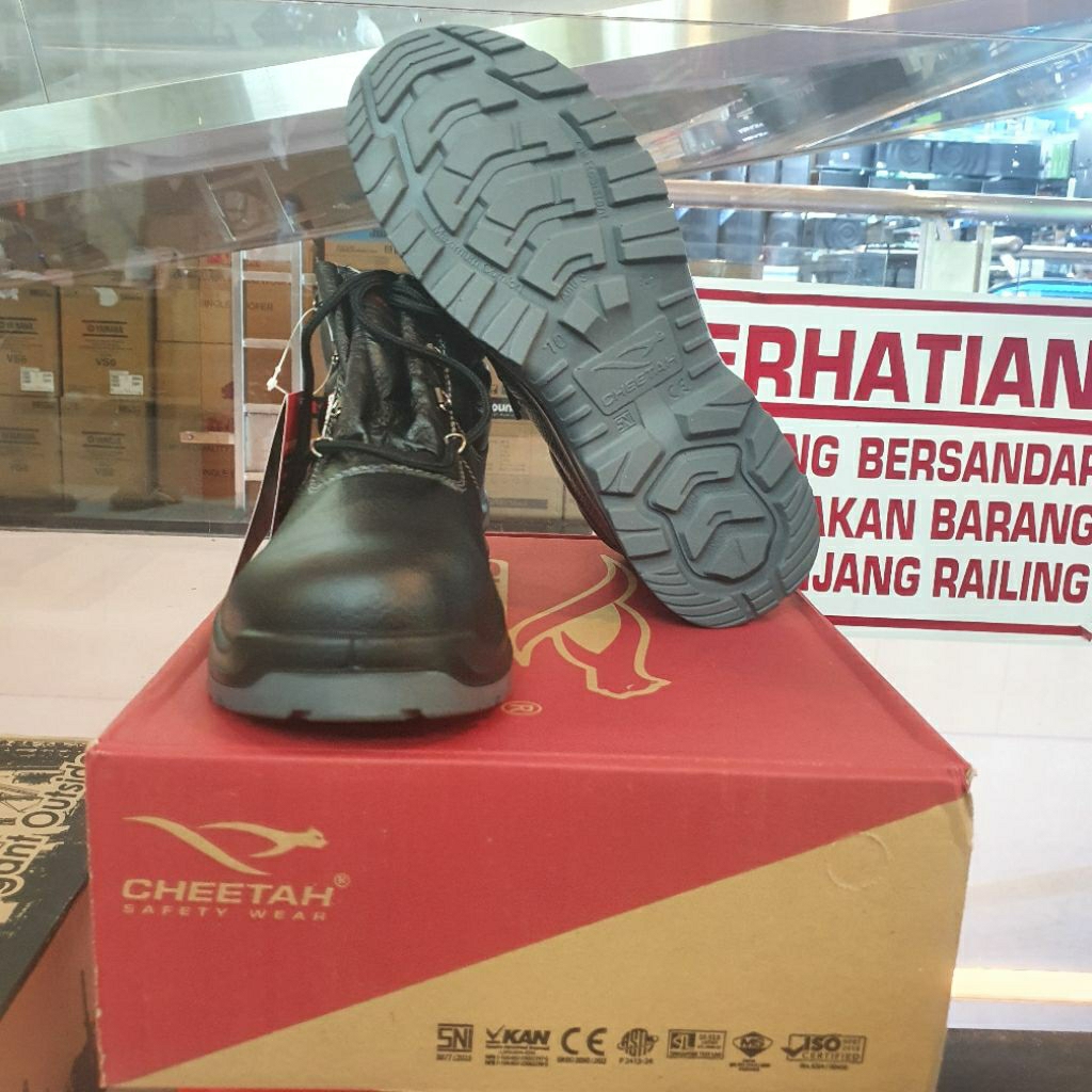 Safety Shoes Cheetah 7106H / Sepatu Safety Cheetah 7106H