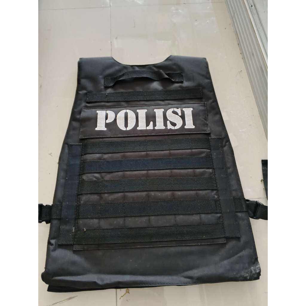 Rompi Polisi Hitam
