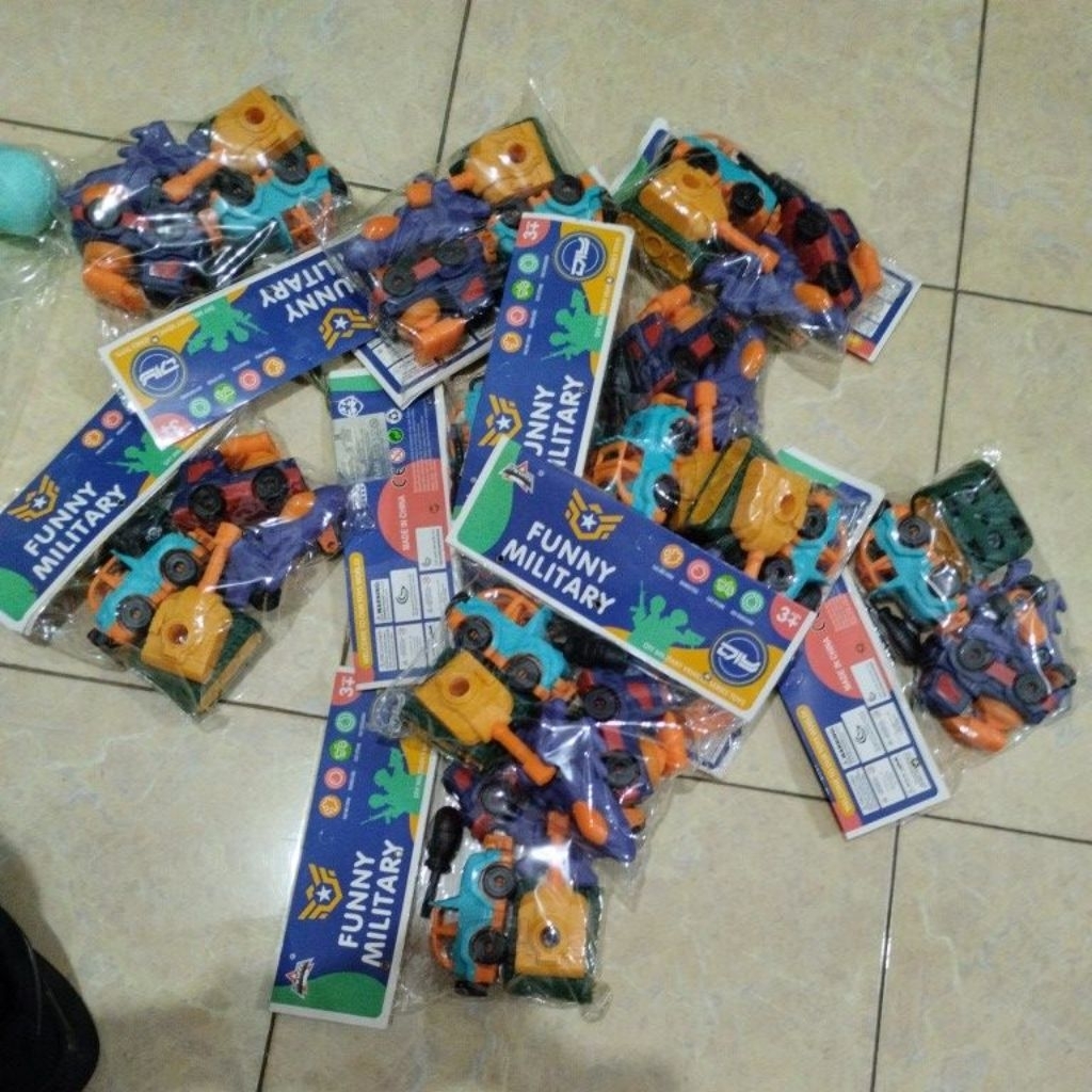oketoys mainan mobil polisi DIY vehicle funny military bongkar pasang