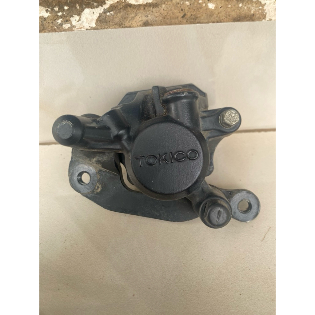 KALIPER PALABABI PLUS KAMPAS REM DEPAN HONDA BEAT DULUX PNP SCOOPY TAHUN 2020 - 2024 GENIO VARIO 125