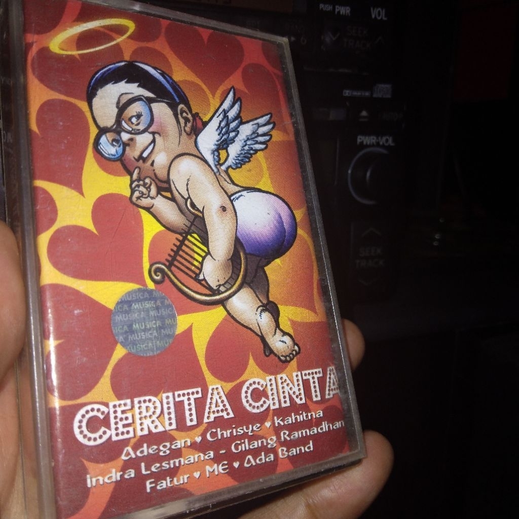Kaset Cerita Cinta