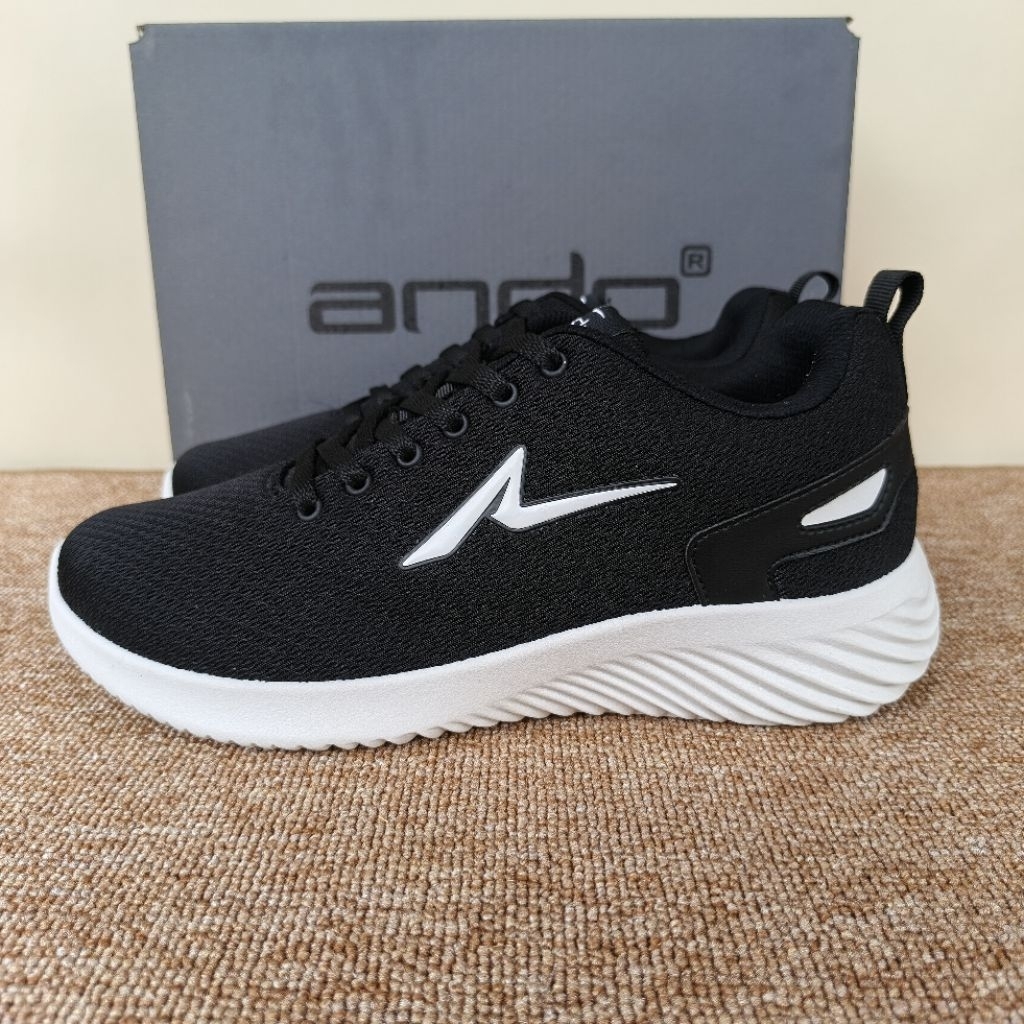 Sepatu Ando Ginko hitam putih black white