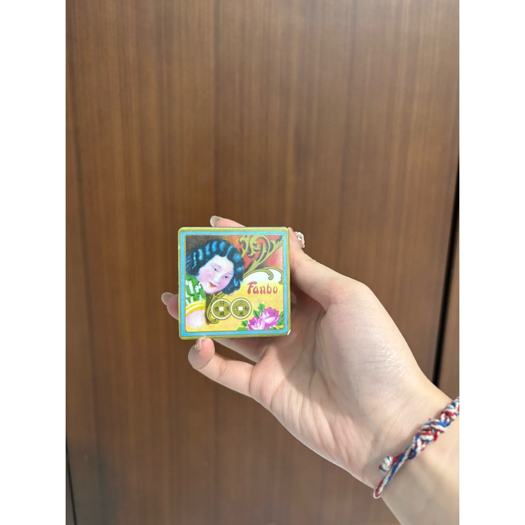 Fanbo Bedak Hoitong Warna Putih