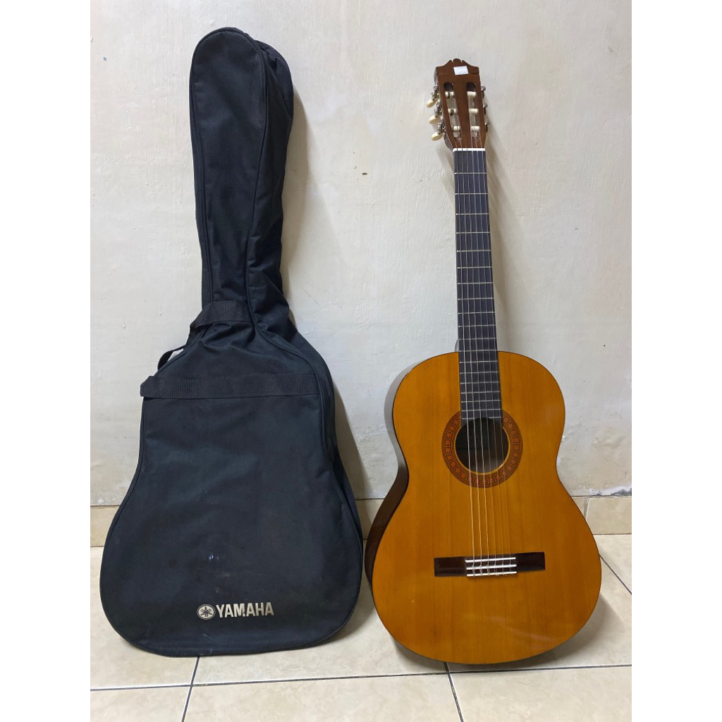 Gitar Yamaha C330A