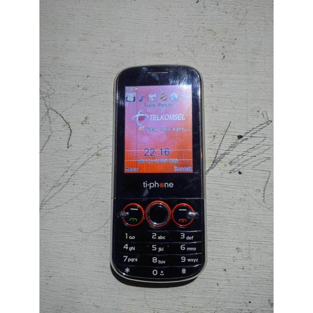 hp ti.phone t32