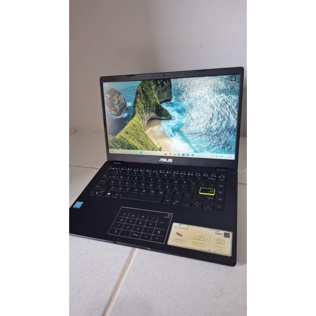 Laptop Asus E410MA-BV456FHD / VIPS452 RAM 4GB/512GB SSD NVME