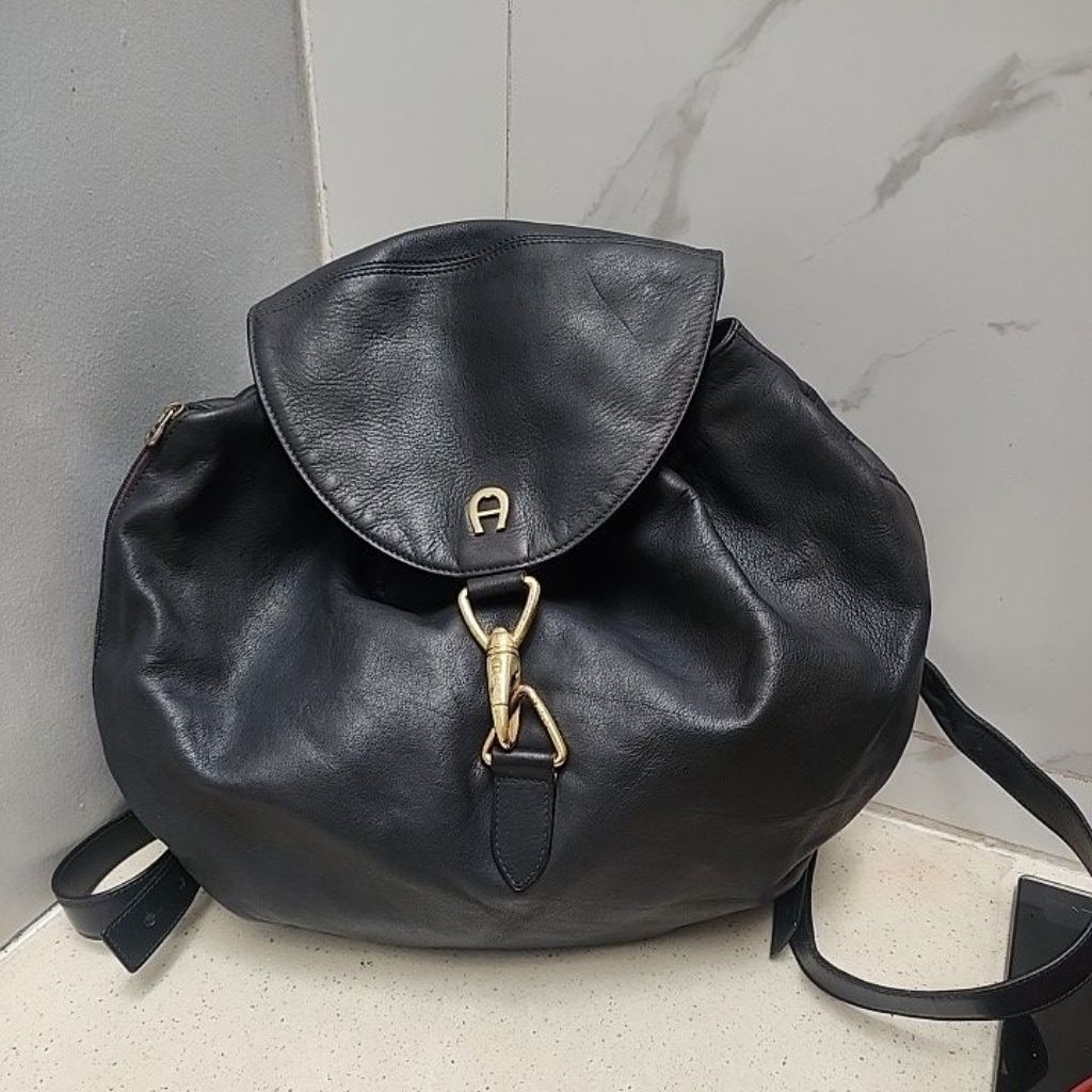 Tas wanita aigner asli
