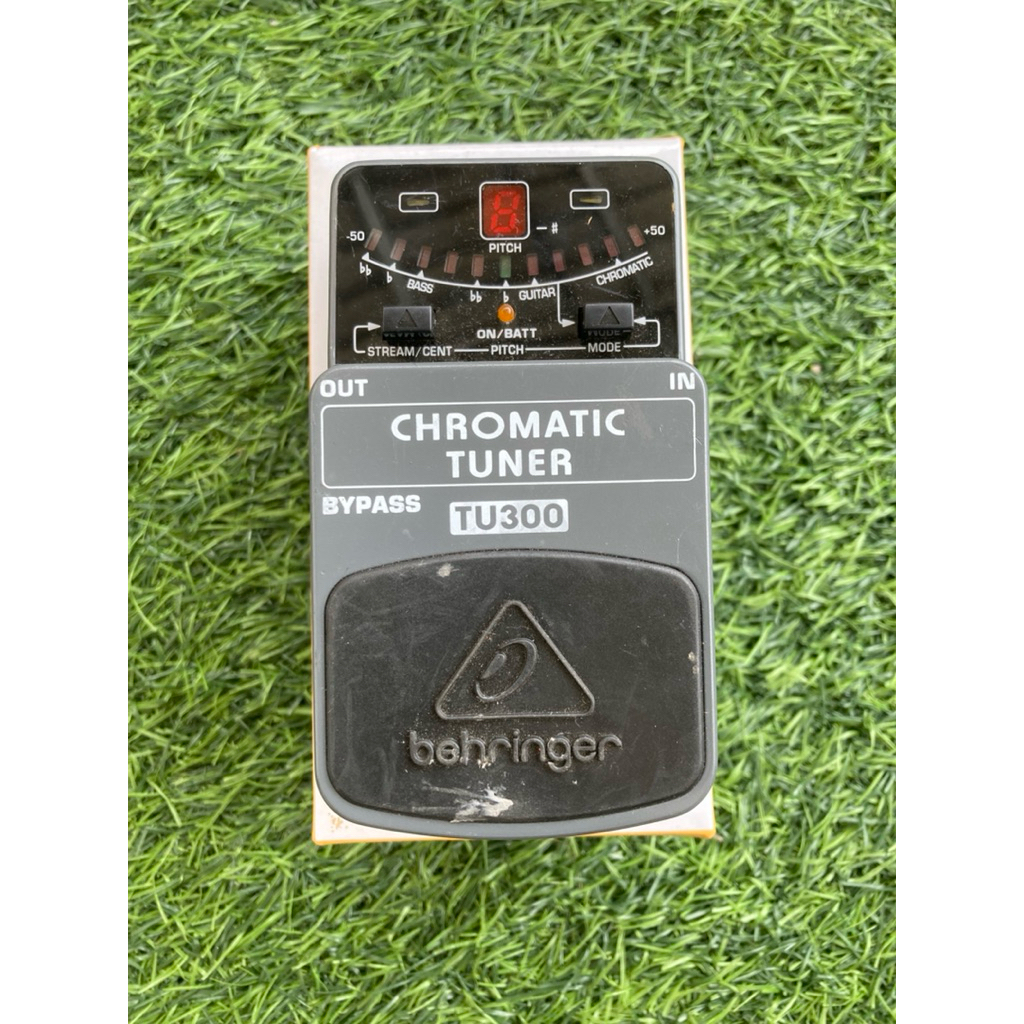 Behringer TU300 Tuner