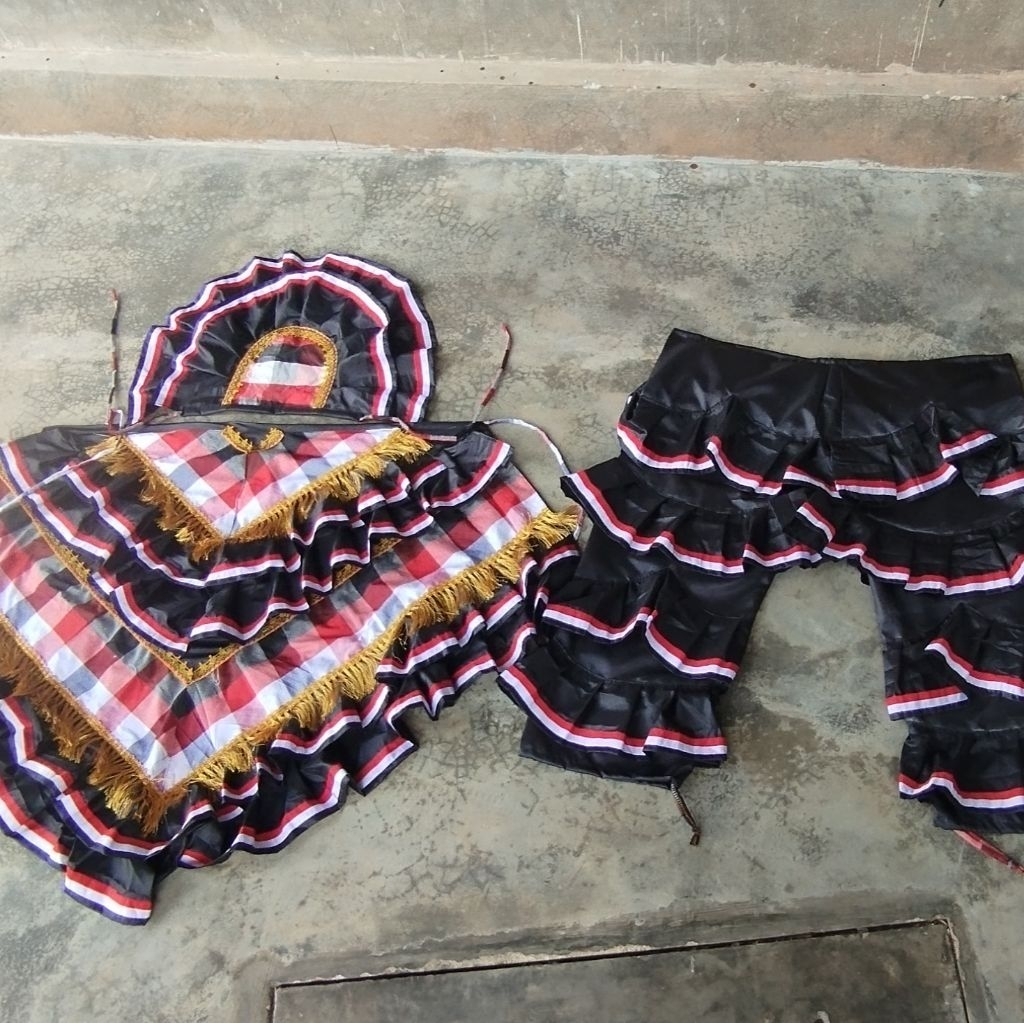 Setelan Celana Buto dan Segi Tiga Jaranan Buto - Remaja