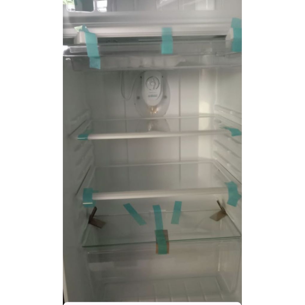 Kulkas Polytron Belleza Varia PRA-17RDX