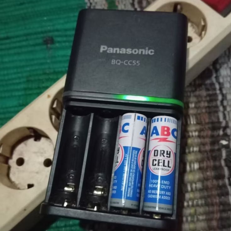 Charger Baterai Panasonic BQ-CC55
