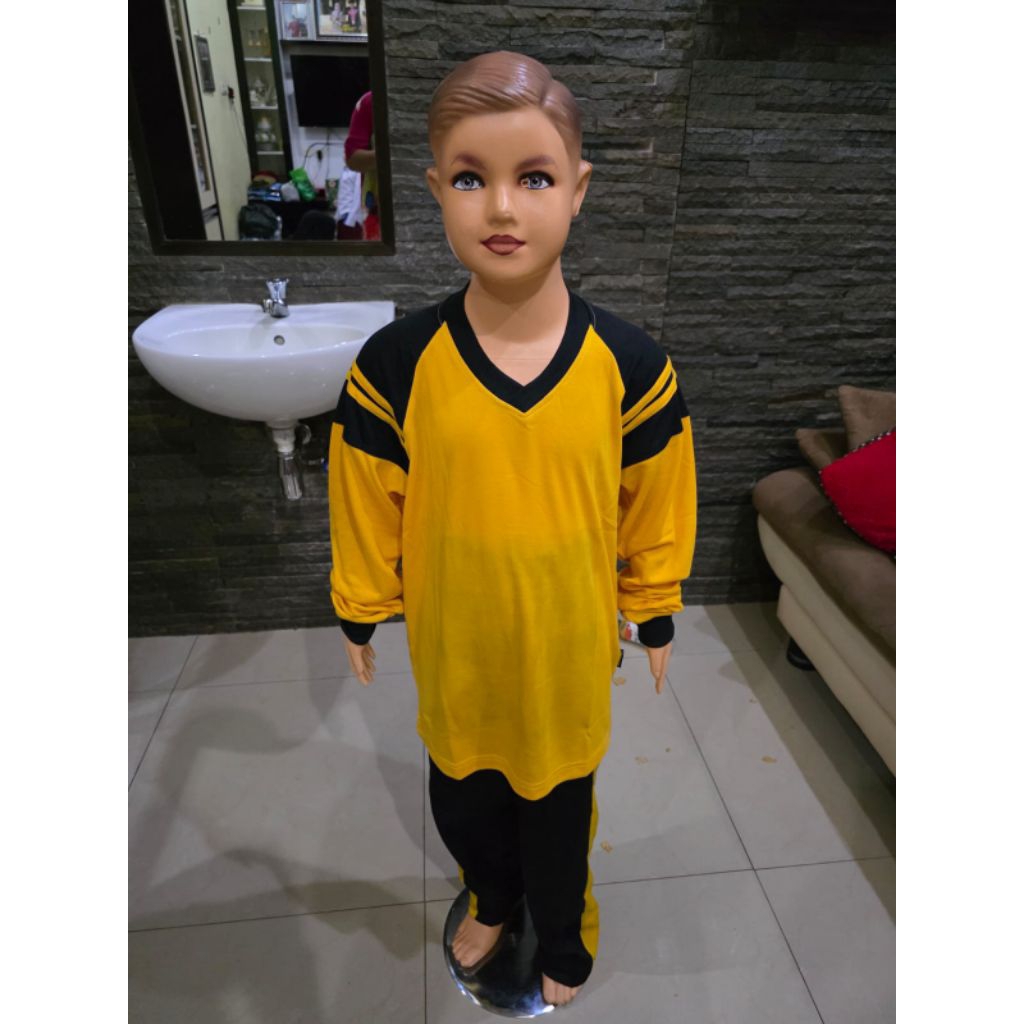 Baju olahraga anak SD kuning hitam