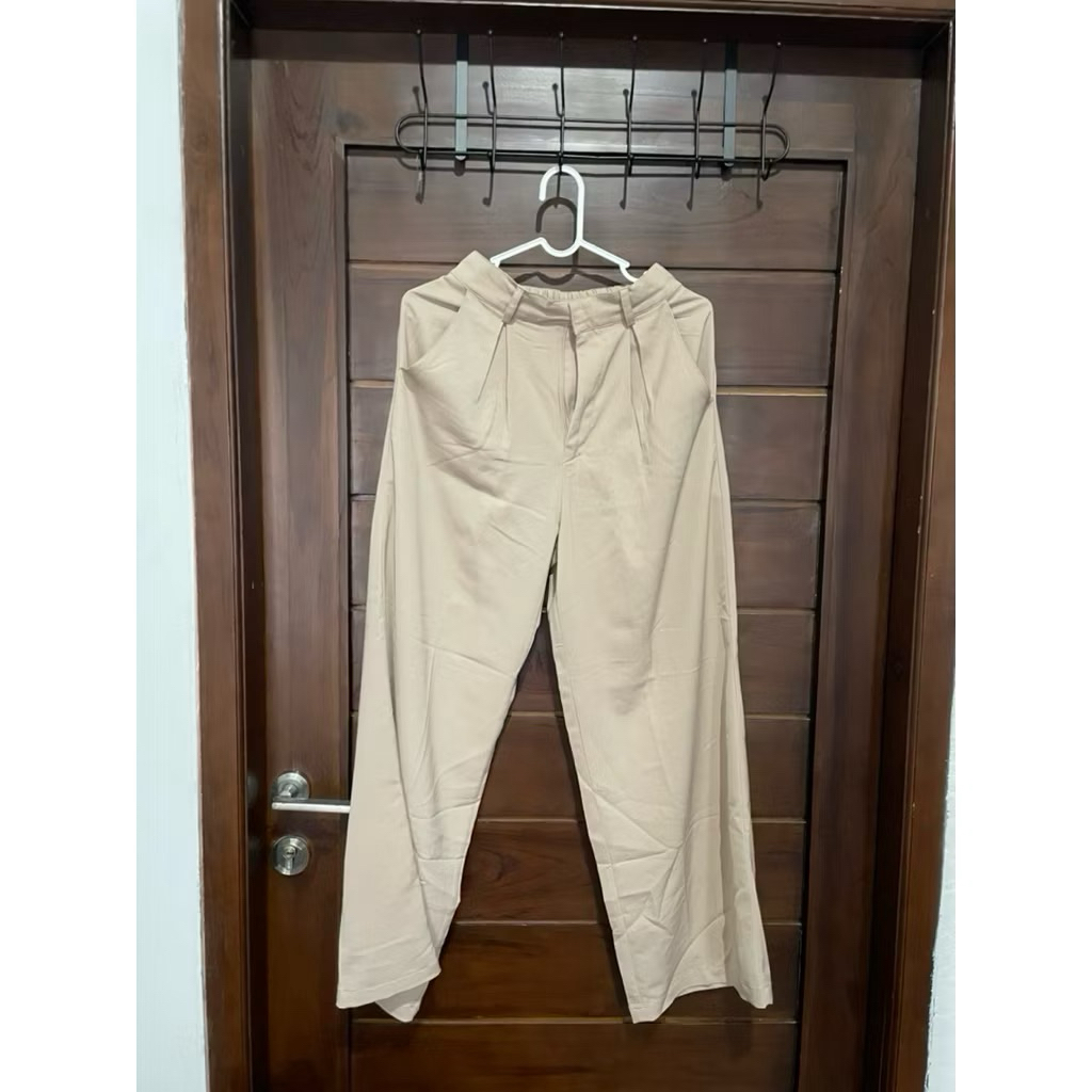 yeona dal pants new