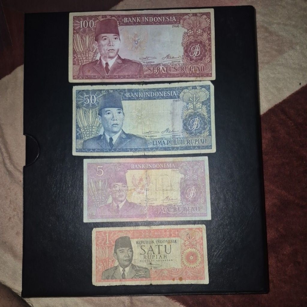 Uang Kuno Mini Set Sukarno pecahan 1, 5, 50, dan 100 Rupiah
