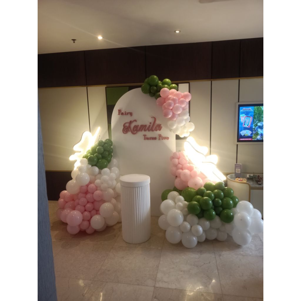 Custom Backdrop Dekor Ulang tahun Styrofoam