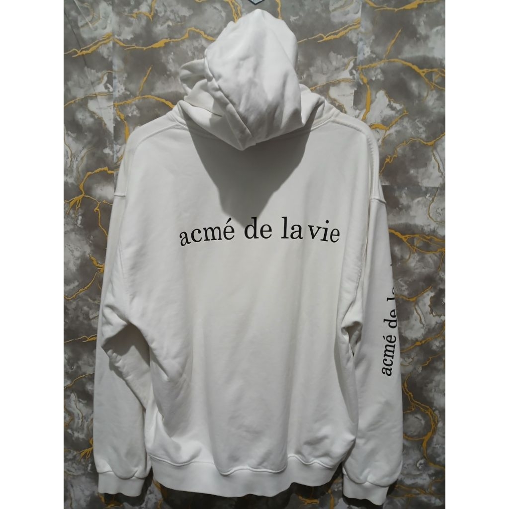 ADLV Putih hodie