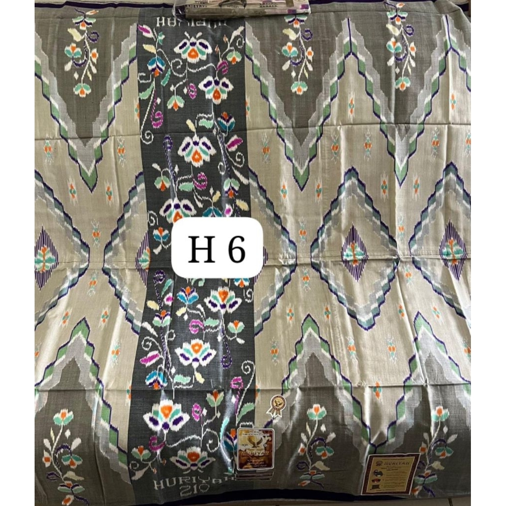 SARUNG HURIYAH MGT SUTERA SPUNSILK 210 JADUL