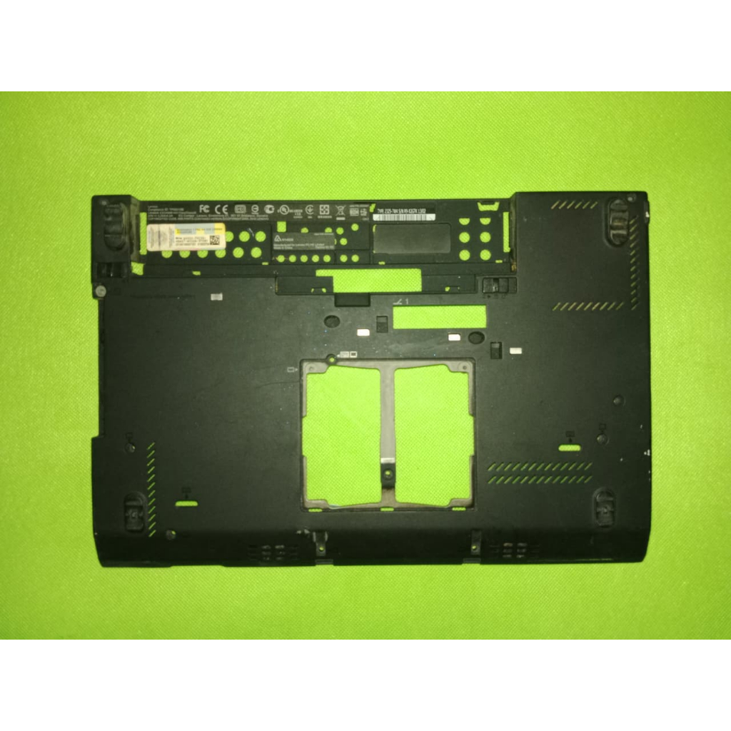 Casing Bawah Lenovo ThinkPad X230 Seken