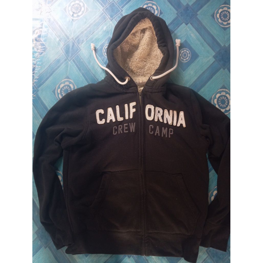 hoodie ziper WHO. A.U california serpa dalam