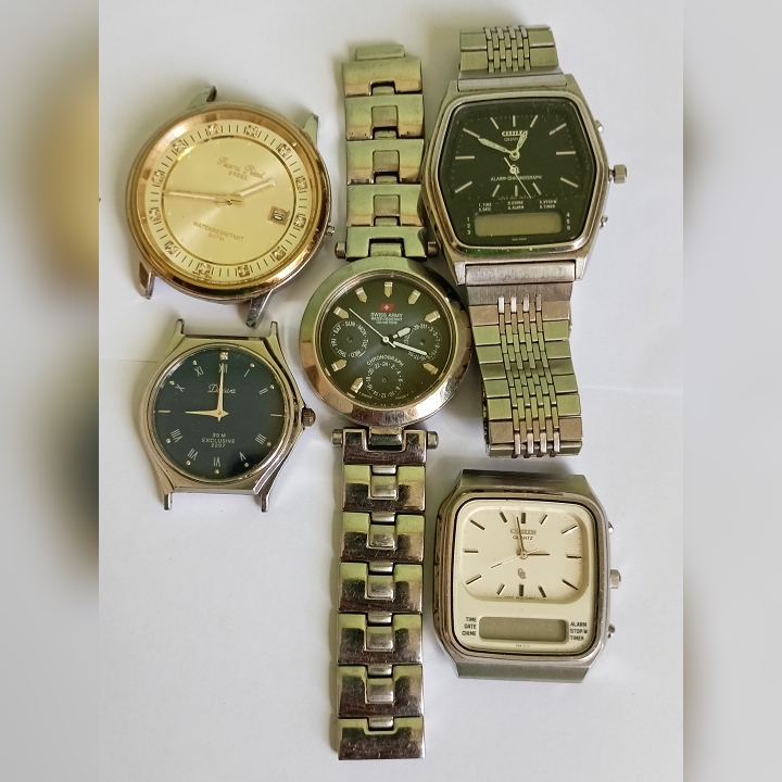 Jam Tangan Citizen Anadigi, Swiss Army, Renee Ricci, Daiwa Total 5 Jam Kondisi Mati | Anggap Jual Ba