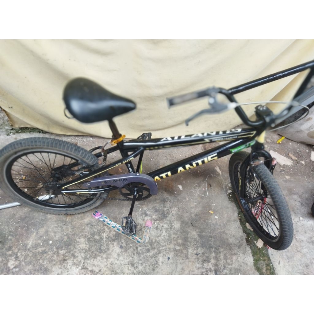 sepeda BMX Atlantis 20" second