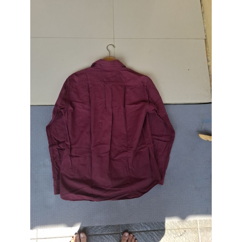 KEMEJA GLOBAL WORK BAHAN OXFORD BURGUNDY SIZE TAG LLD:108Cm
P:70 Cm