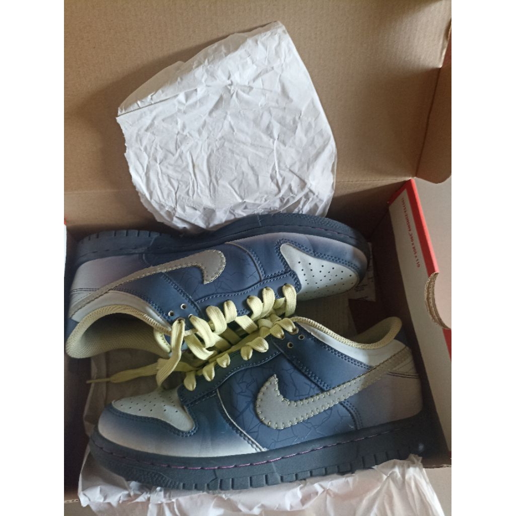 bekas - sepatu bekas