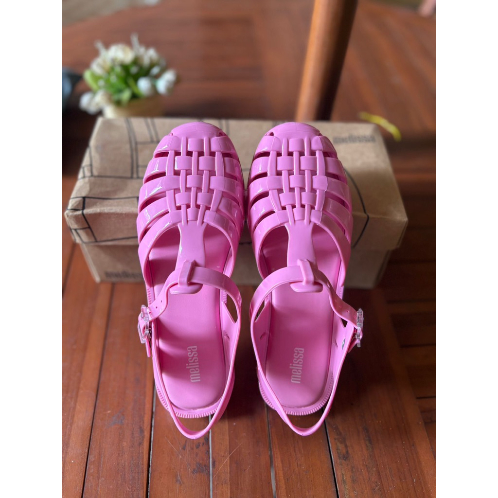 melissa posesion size 38 like new