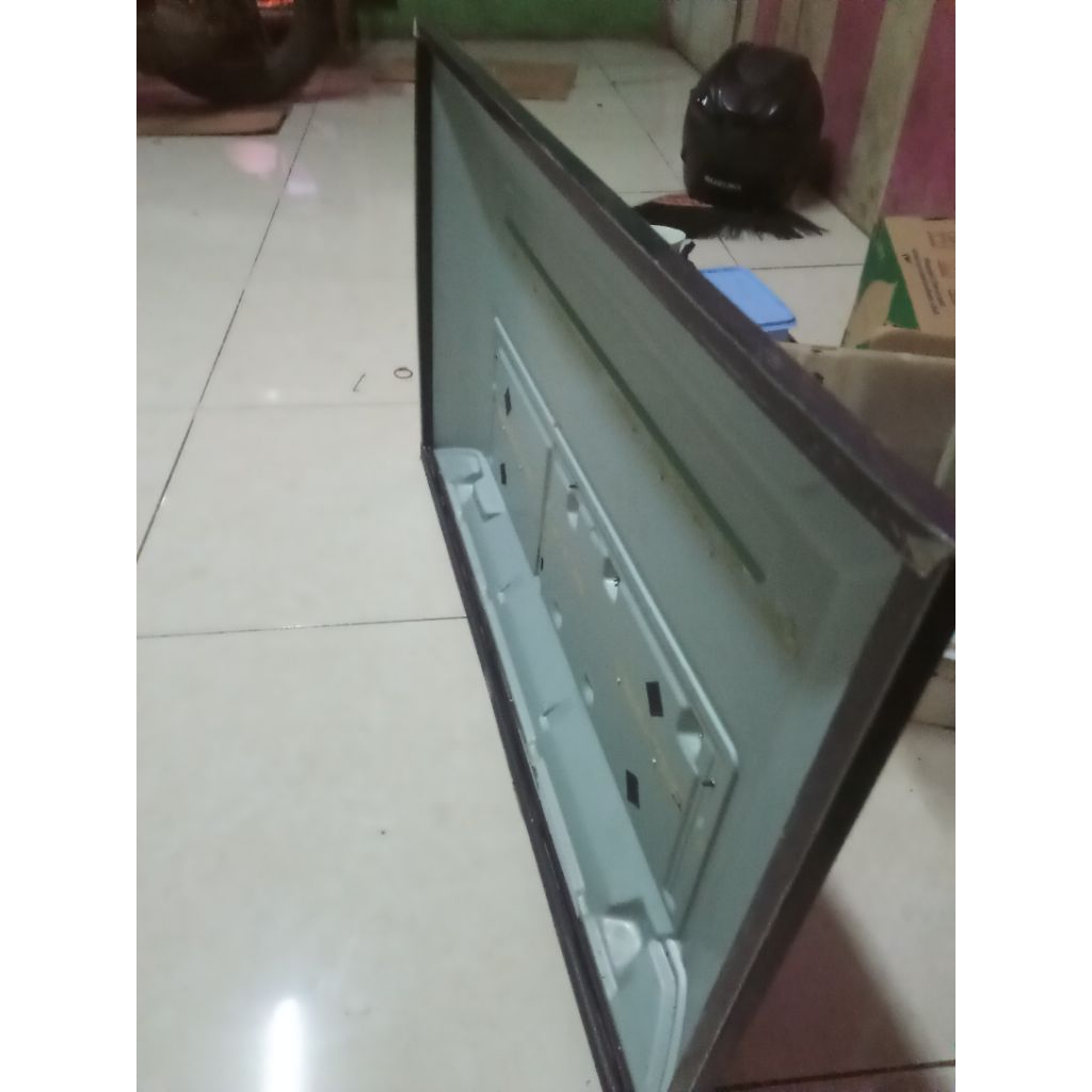 TV COOCAA 32A2A11A/ RUSAK LCD/ PANEL