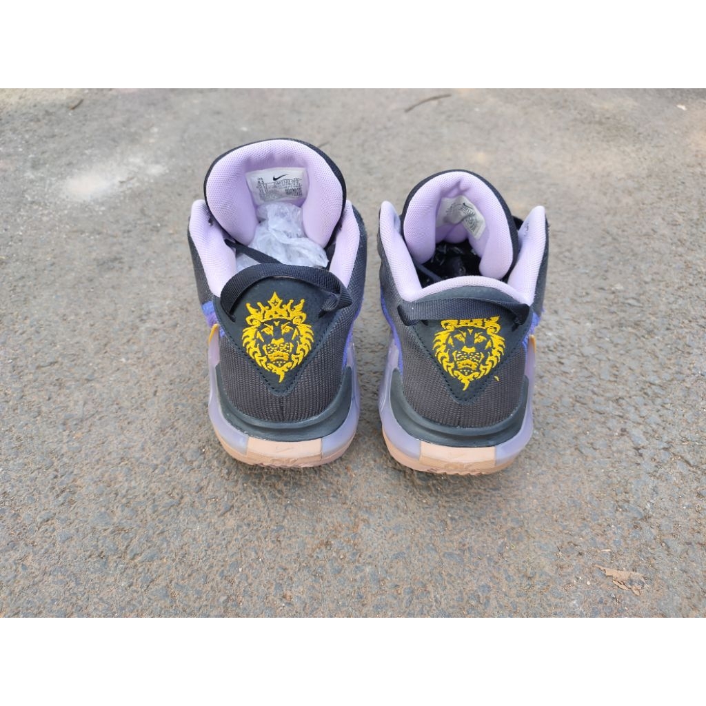 Sepatu Basket Witness Heart Of Lion