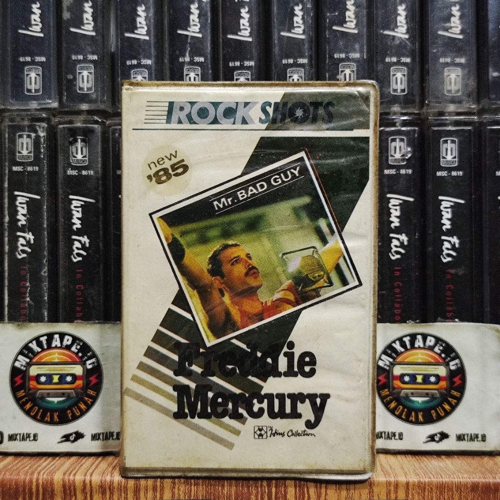 Kaset - Freddie Mercury - Mr Bad Guy - Kaset Pita - Radio Tape - Radio - Pemutar Kaset - Retro - Cla