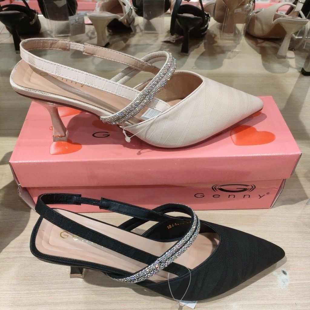 HEELS GENNY HAK 5CM NEW ARRIVAL (36-40)
