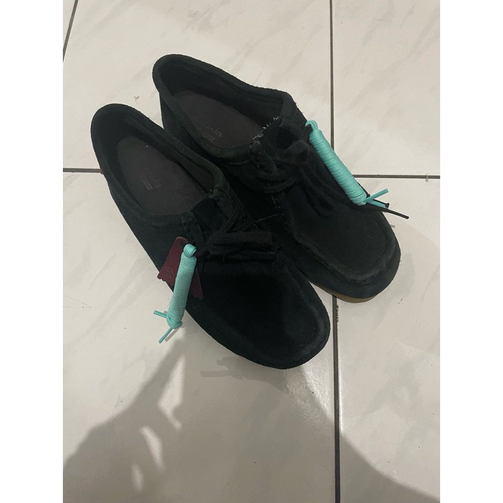 Clarks Wallabee Black