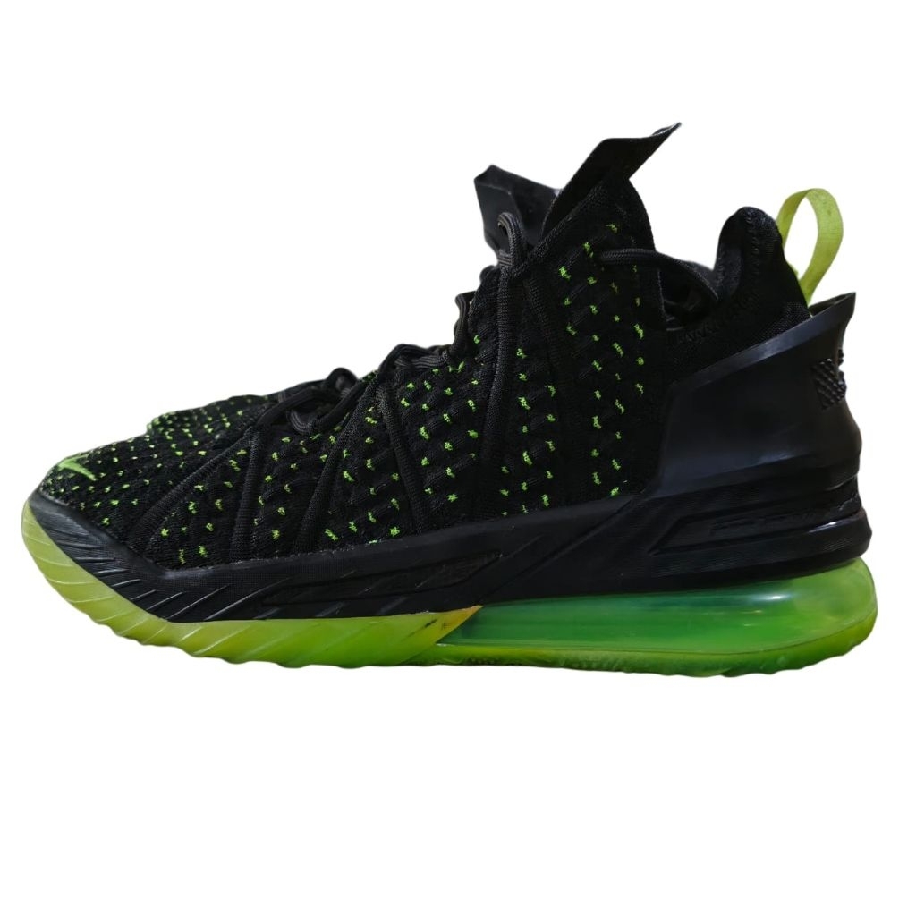 SEPATU SEKEN_LEBRON 18 DUNKMAN - 42