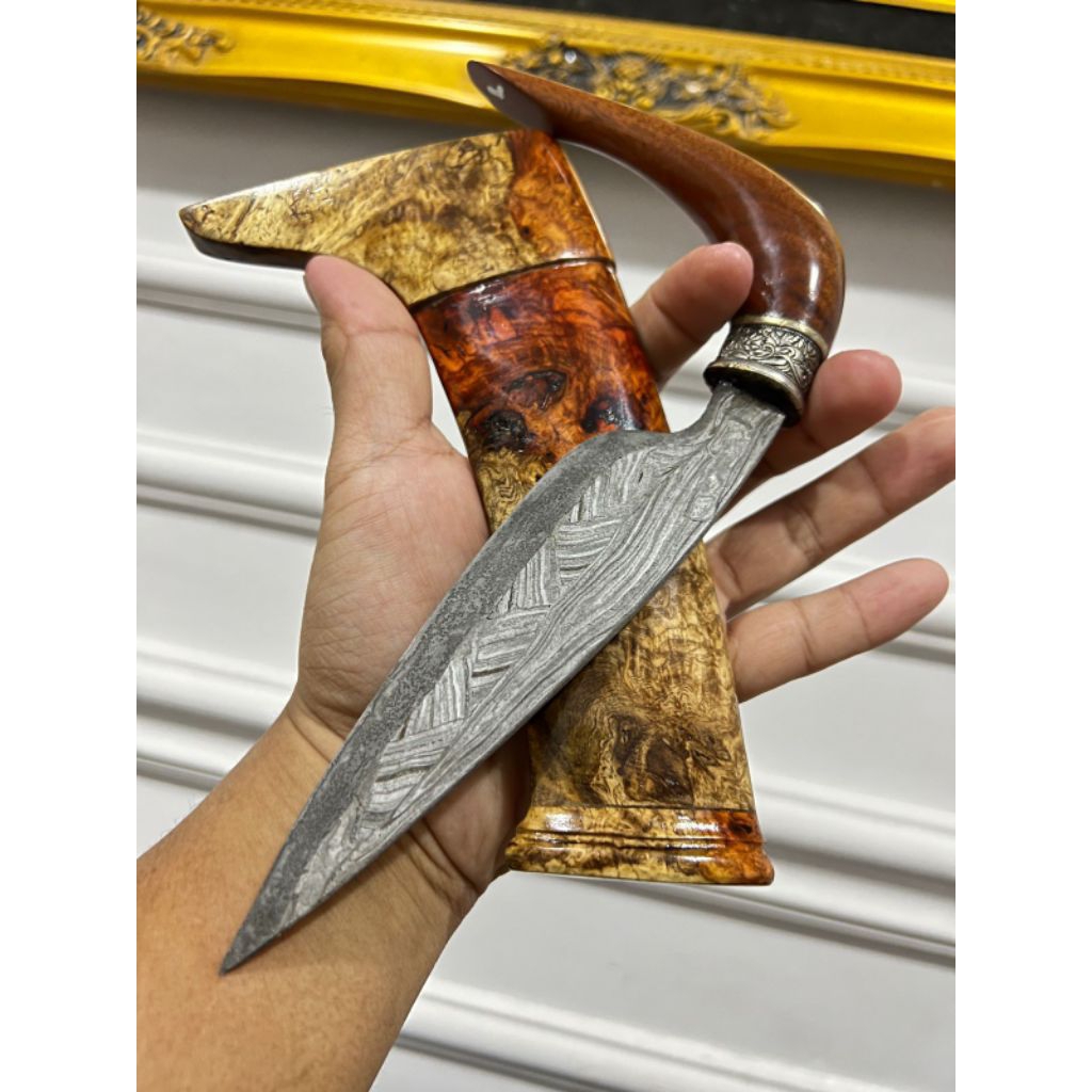 RAS MAKASSAR KAYU SATINGI