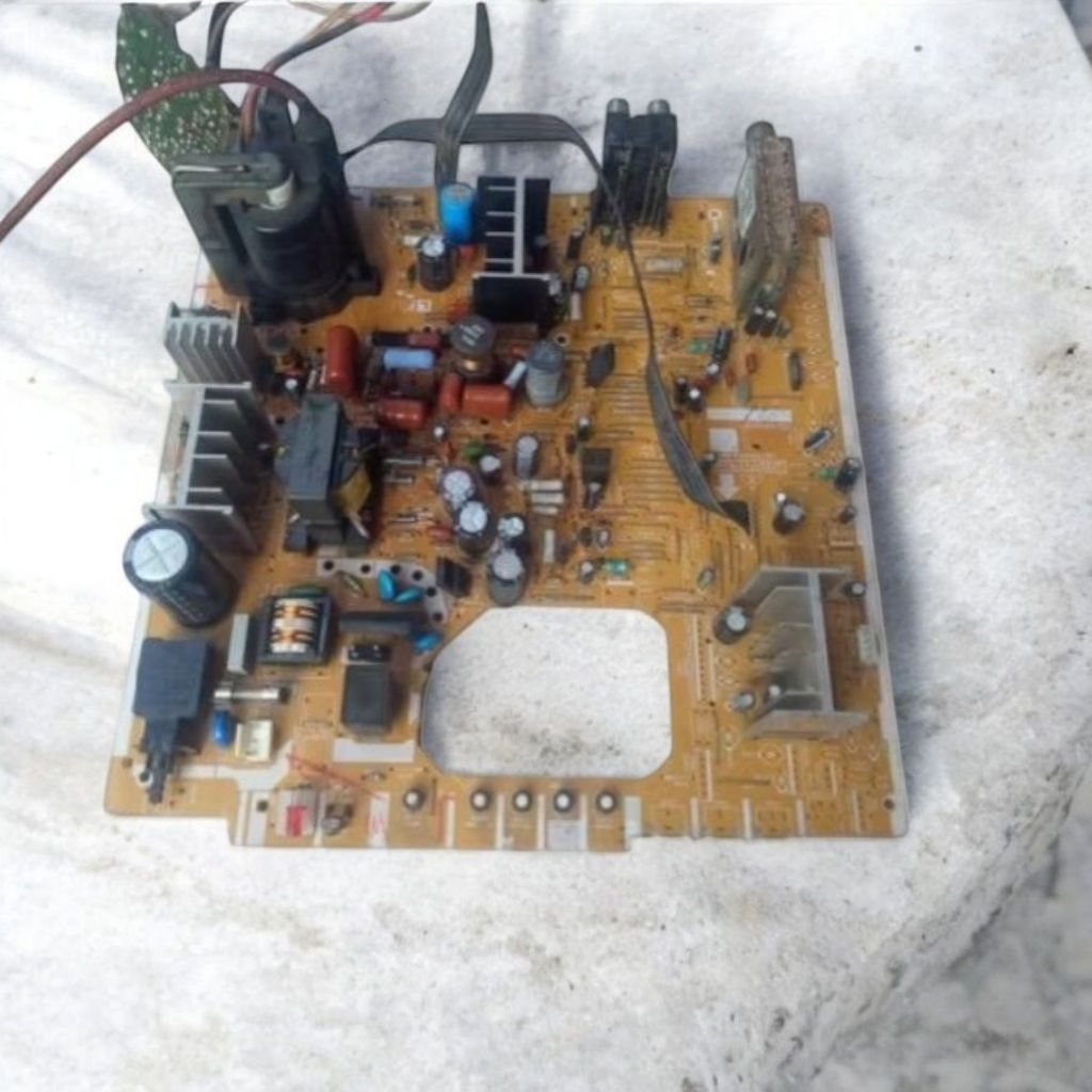 mesin tv Sharp slim21in nomal