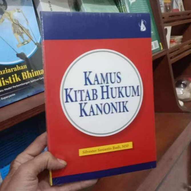 BUKU KAMUS KITAB HUKUM KANONIK