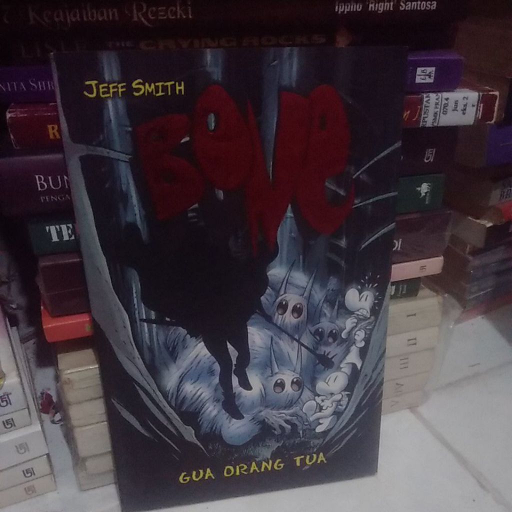 KOMIK JEFF SMITH bone Gua Orang tua