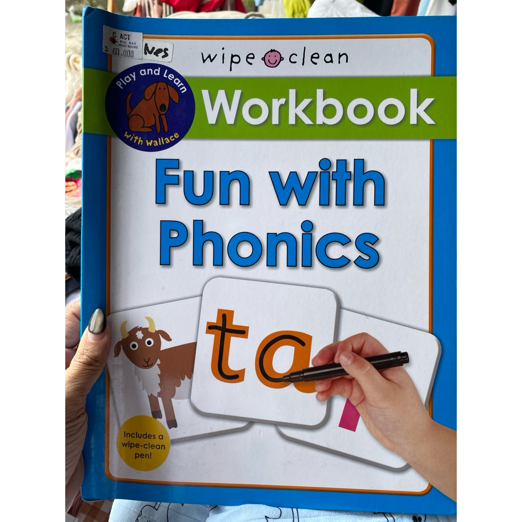 PRELOVED - WIPE CLEAN WORKBOOK FUN WITH PHONICS / BUKU AKTIVITAS ANAK
