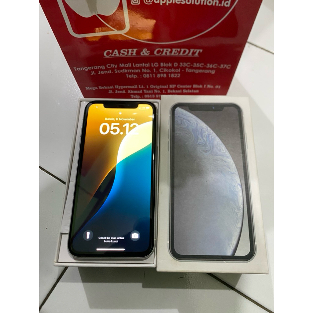 IPhone XR inter 64 gb